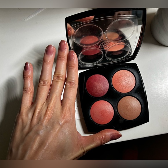 Chanel face quad ( face & eyes) EUC, Giant palette 🎨 - Picture 8 of 9